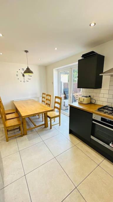Stunning 3 Bed House Sleeps6 Villa Nottingham Luaran gambar